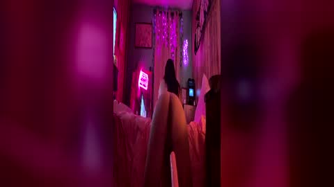 Snapshot of tanabelle56 chatting on July 2026 01:27:01 AM tanabelle56 online show from July 2026 01:27:01 AM