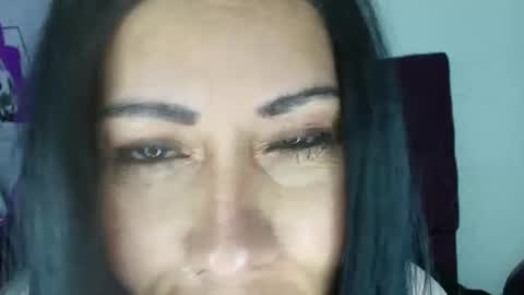Snapshot of tania_mature chatting on April 2026 07:06:01 PM tania online show from April 2026 07:06:01 PM