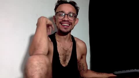 Snapshot of tanshabey chatting on February 2025 12:32:01 AM tanshavey online show from February 2025 12:32:01 AM