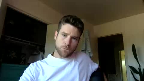 Dr. Love online show from October 2025 02:07:01 PM