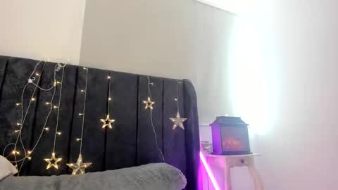 tara__ online show from March 2026 03:12:01 PM