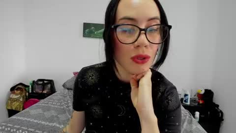 Snapshot of tara_joi chatting on June 2026 04:16:02 PM Tara online show from June 2026 04:16:02 PM