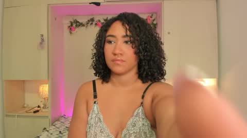  T A R A  online show from March 2026 04:38:02 AM