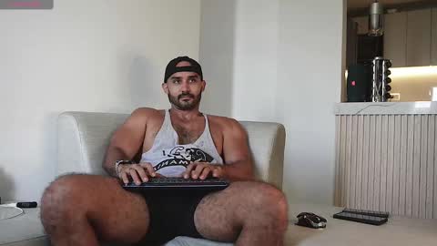 Tarek online show from September 2025 06:57:02 PM