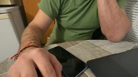 tarkan198 online show from March 2026 05:31:02 PM