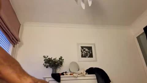 tartankingofscots online show from December 2025 02:56:02 PM