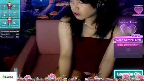 Snapshot of tashakai chatting on December 2025 04:26:01 PM TashaKai online show from December 2025 04:26:01 PM