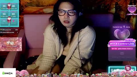 Snapshot of tashakai chatting on February 2026 01:28:01 PM TashaKai online show from February 2026 01:28:01 PM