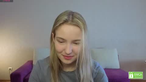 Snapshot of tashinapetitto chatting on June 2026 07:44:01 AM Your Ressie online show from June 2026 07:44:01 AM