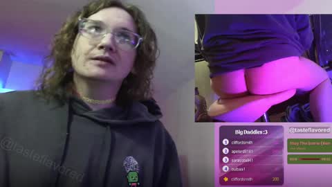 Snapshot of tasteflavored_femboy chatting on February 2025 07:56:02 PM Taste online show from February 2025 07:56:02 PM