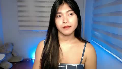   online show from January 2025 05:48:01 AM