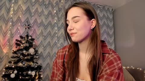 Snapshot of tate_angel chatting on December 2024 05:02:01 PM Tate online show from December 2024 05:02:01 PM