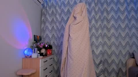 Snapshot of tate_angel chatting on January 2025 09:21:01 PM Tate online show from January 2025 09:21:01 PM