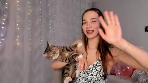 Snapshot of tate_angel chatting on February 2025 06:12:01 PM Tate online show from February 2025 06:12:01 PM