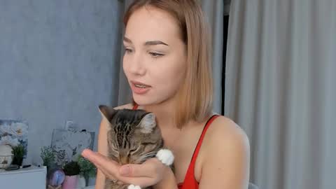 Snapshot of tate_angel chatting on September 2025 07:24:02 PM Tate online show from September 2025 07:24:02 PM