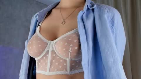 Snapshot of tate_angel chatting on October 2025 06:18:01 PM Tate online show from October 2025 06:18:01 PM