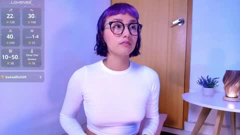 Snapshot of tati_cardenas chatting on May 2026 06:30:02 AM AME online show from May 2026 06:30:02 AM
