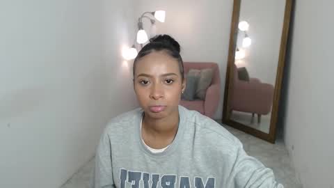 isabel online show from February 2026 02:37:02 AM