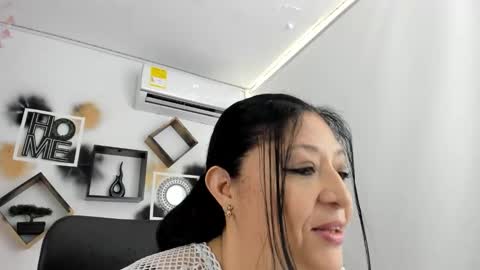 tatiana_sofiaa online show from November 2025 01:22:02 PM