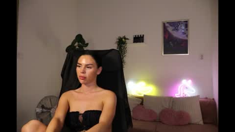 Tatiana online show from July 2026 06:50:01 PM