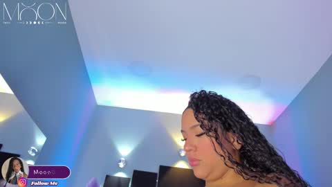 Tati online show from November 2025 04:01:02 AM