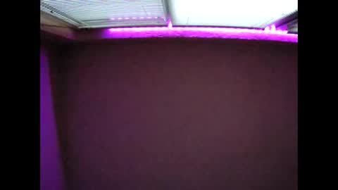 Snapshot of tatko874482 chatting on January 2026 05:44:01 AM Beliqnegar online show from January 2026 05:44:01 AM