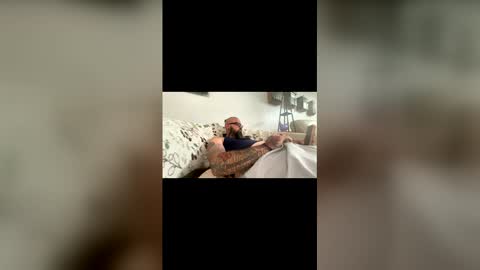 Snapshot of tatteddood84 chatting on June 2026 09:40:01 PM tatteddood84 online show from June 2026 09:40:01 PM