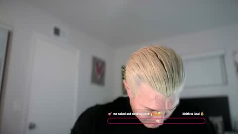 Snapshot of tattednblonde chatting on June 2026 10:03:01 AM tattednblonde online show from June 2026 10:03:01 AM