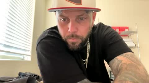 Snapshot of tattoo23inky chatting on April 2026 05:40:02 PM inky online show from April 2026 05:40:02 PM