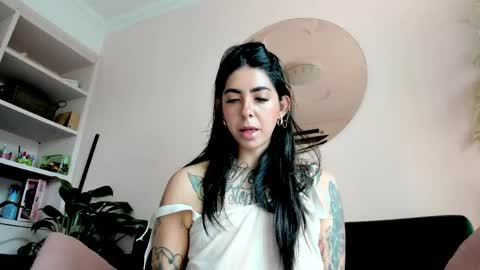 Nathalie Hardy  online show from June 2026 11:55:01 AM
