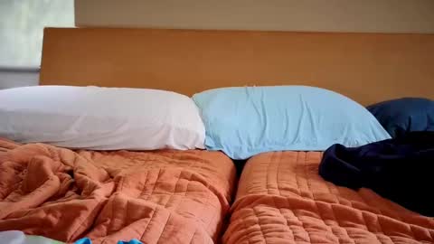 Snapshot of tattooed_love_boy chatting on September 2025 04:56:02 PM tattooed love boy online show from September 2025 04:56:02 PM