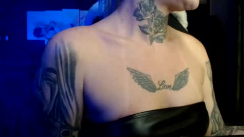 tatuada_safada online show from July 2026 07:37:01 AM