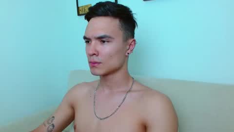 Snapshot of taurus4k chatting on December 2024 12:12:01 AM taurus4k online show from December 2024 12:12:01 AM