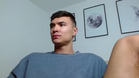 Snapshot of taurus4k chatting on January 2025 01:17:01 AM taurus4k online show from January 2025 01:17:01 AM