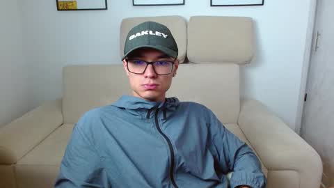 Snapshot of taurus4k chatting on January 2025 04:09:01 AM taurus4k online show from January 2025 04:09:01 AM