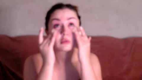 Taya online show from October 2025 08:26:01 PM