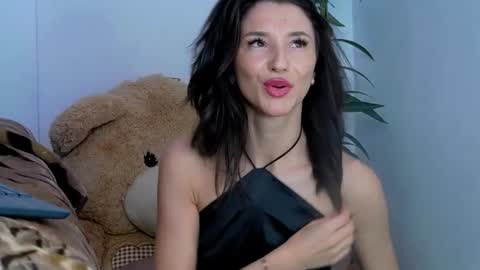 TayaKayan online show from December 2024 06:21:01 AM