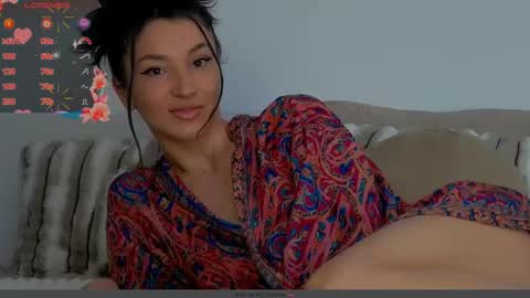 TayaKayan online show from March 2025 03:53:02 AM