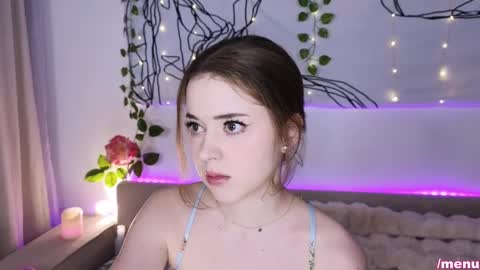 Snapshot of tayasha chatting on December 2024 06:25:02 AM Tayasha online show from December 2024 06:25:02 AM