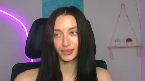 Taya online show from April 2026 05:43:01 AM