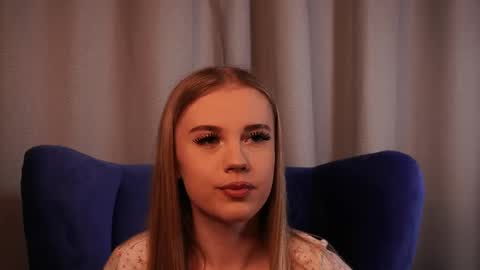 Snapshot of tayelin chatting on April 2026 04:23:01 PM Taya online show from April 2026 04:23:01 PM