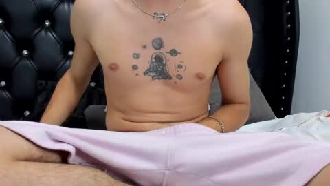 Snapshot of tayler_wells chatting on March 2025 03:13:02 AM T A Y L E R online show from March 2025 03:13:02 AM