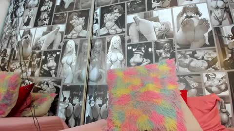 Snapshot of tayler_wells chatting on March 2025 10:42:01 PM T A Y L E R online show from March 2025 10:42:01 PM