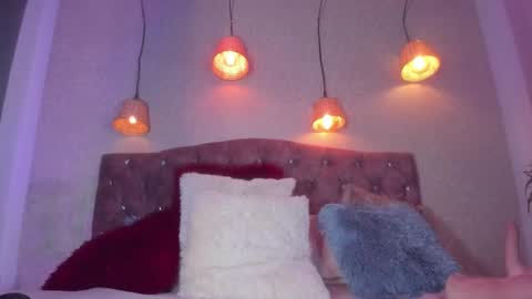 Snapshot of taylor_106 chatting on January 2025 11:04:02 AM Taylor Duran. online show from January 2025 11:04:02 AM