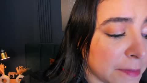 Taylor Bennet online show from March 2025 12:06:02 PM