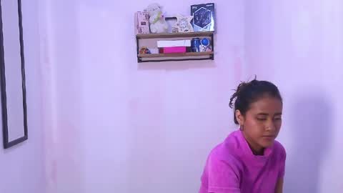 taylor lii0425 online show from May 2026 12:51:02 AM