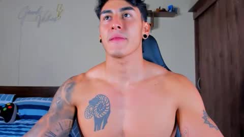 taylor_mclane1 online show from February 2026 06:44:02 PM