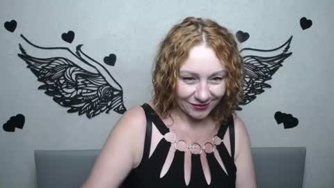 TaylorFoxTT online show from July 2026 05:17:01 PM