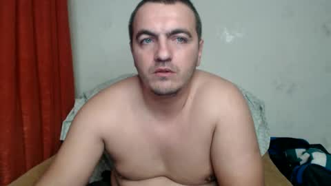 Snapshot of taylorhot33 chatting on December 2024 03:41:01 AM TAYLOR the MASTER online show from December 2024 03:41:01 AM