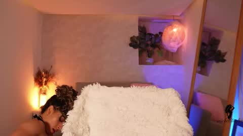 Snapshot of taylormich1 chatting on November 2025 09:59:01 PM taylormichell online show from November 2025 09:59:01 PM